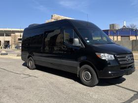 sprinter-limo-1